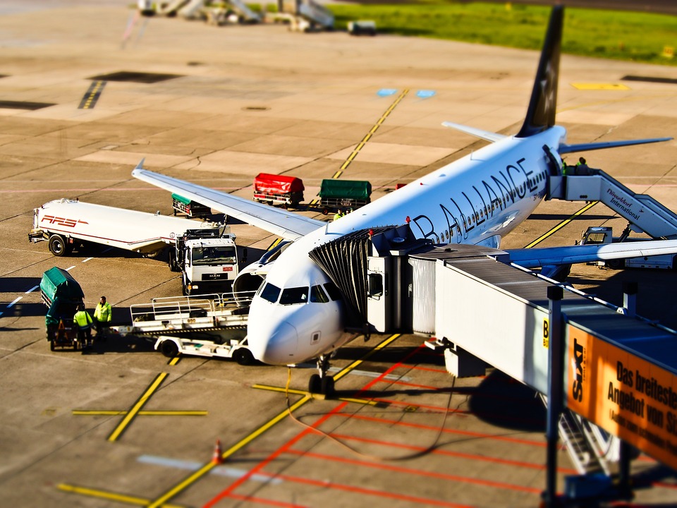 airport travel tips