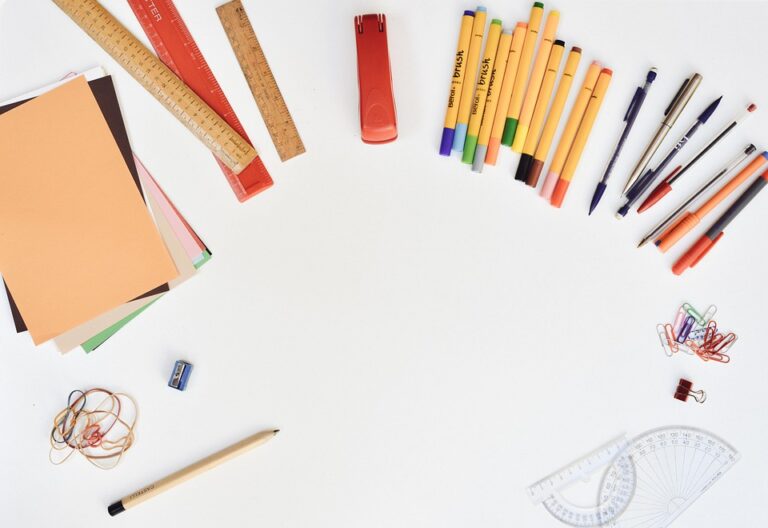 travel organization tips