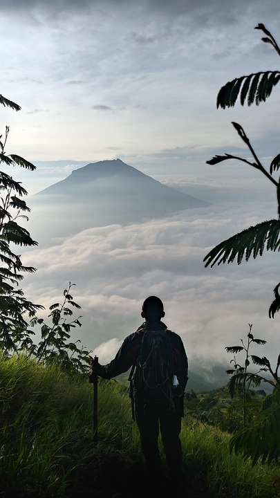 solo travel tips